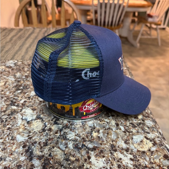 YETI Navy Blue Adjustable Trucker Hat - Picture 5 of 9